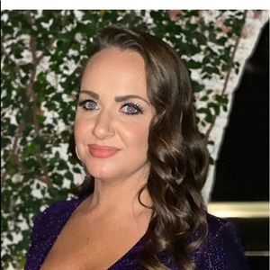 Meet your Posher, Janet